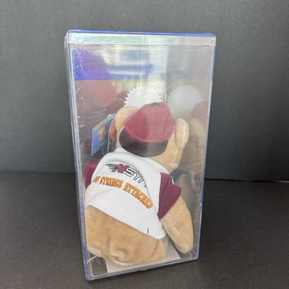 N Sync Limited Edition Collectible Bear Lance Bass #9462 / 25000 NSA New In Cube - Picture 3 of 5